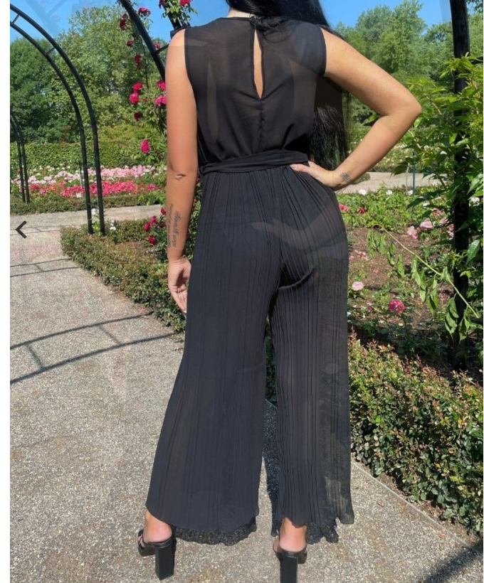 V-NECK PLEATED JUMPSUIT - OMGSTYLEZ